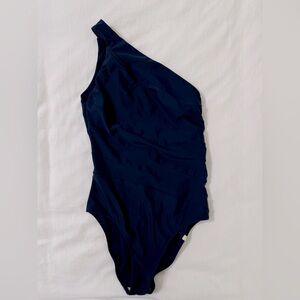 Like new navy Summersalt Sidestroke size 8